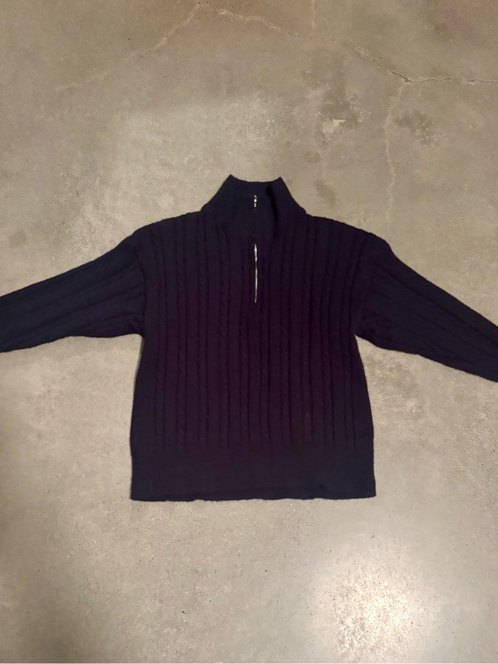 Half-Zip Cable Knit Sweater - Navy